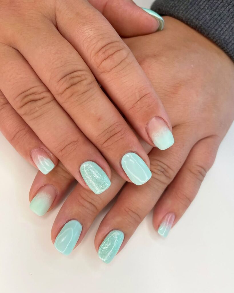 Mint Nails