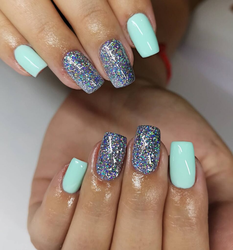 Mint Nails