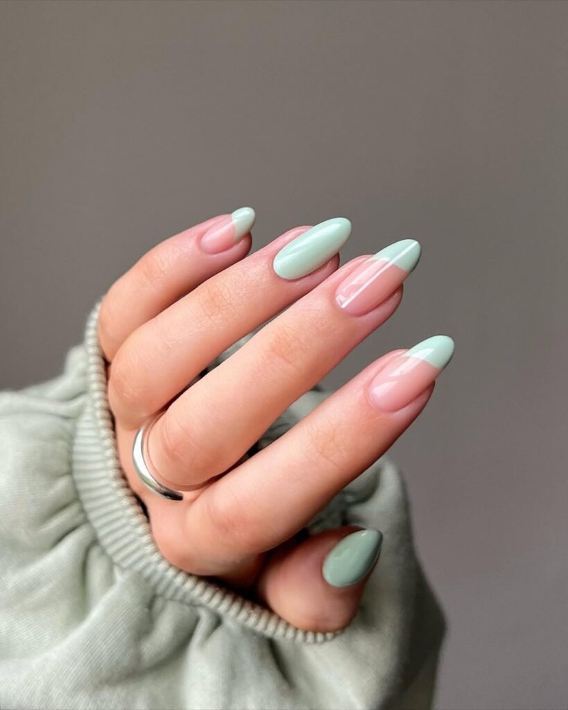 Mint Nails