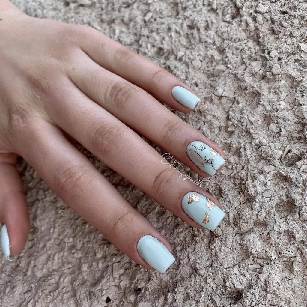 Mint Nails