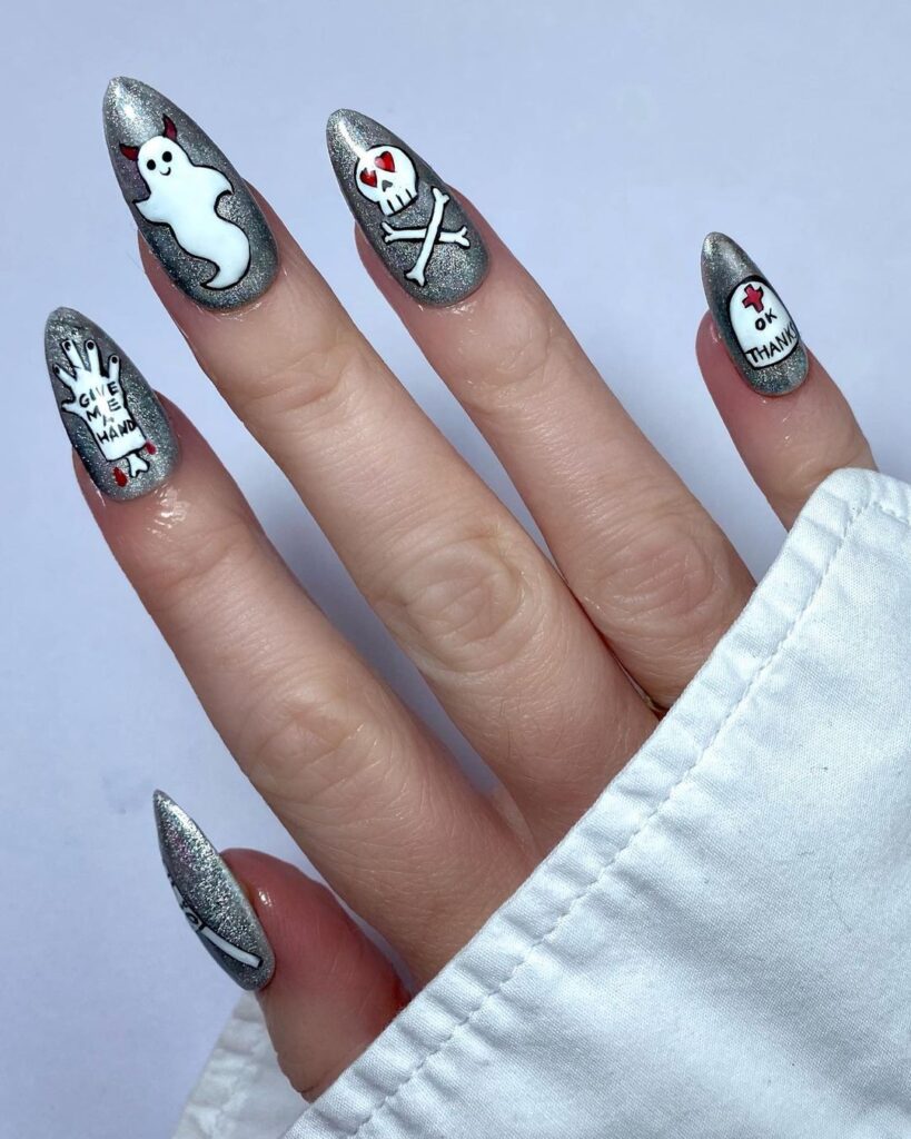 Halloween nails