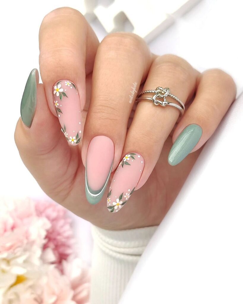 Flower Nails