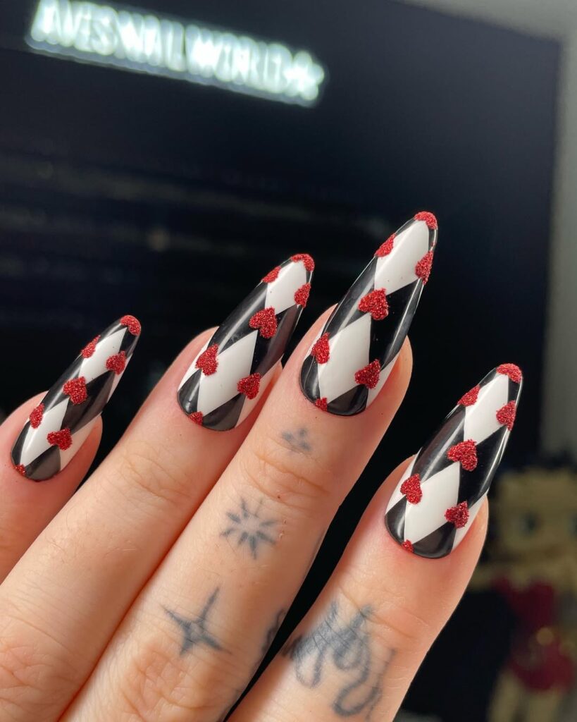 Valentine’s Day nails